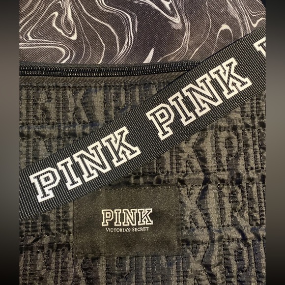 Victoria's Secret PINK - Marbled Black Duffle Bag Weekender Tote NEW! - Picture 4 of 6